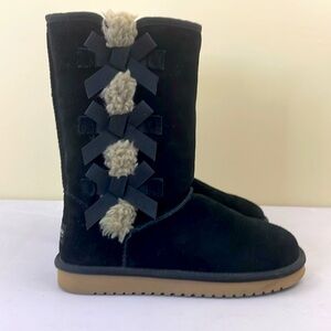 Koolaburra by UGG Victoria Tall Sz.7